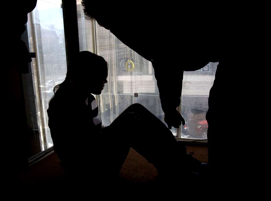 Violencia contra la mujer