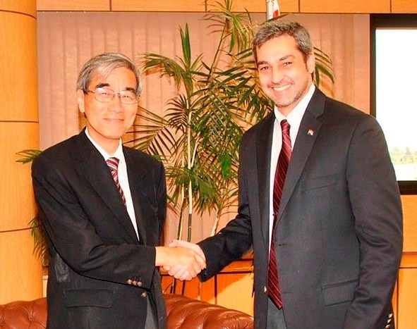 Emb_de_Japón_en_Presidencia_del_Senado1-e1438975146632