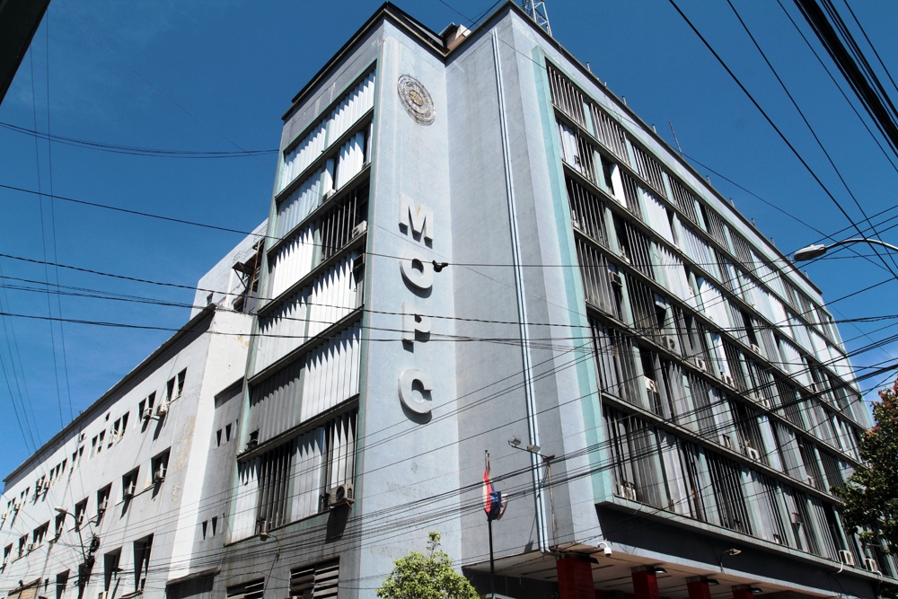 Fachada MOPC