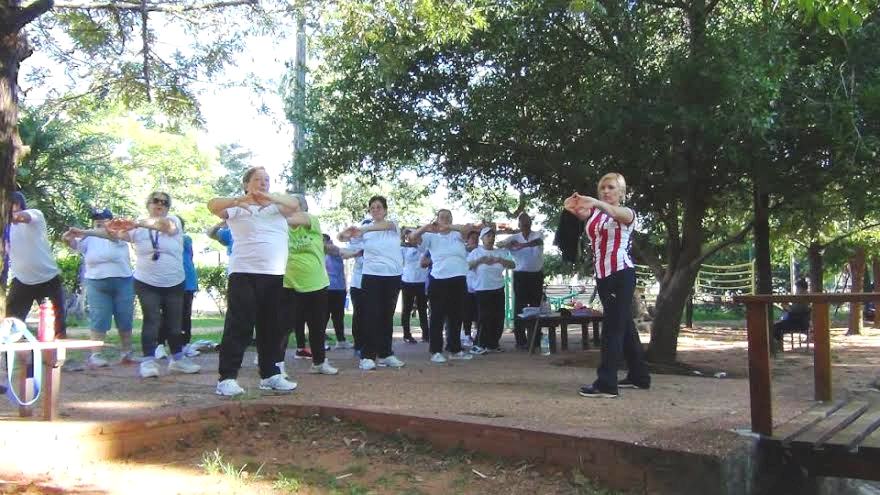ejercicios salud parque actividad física