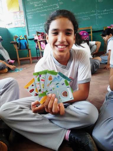 MEC MERIENDA SALUDABLES JUEGOS NIÑA ESCUELA