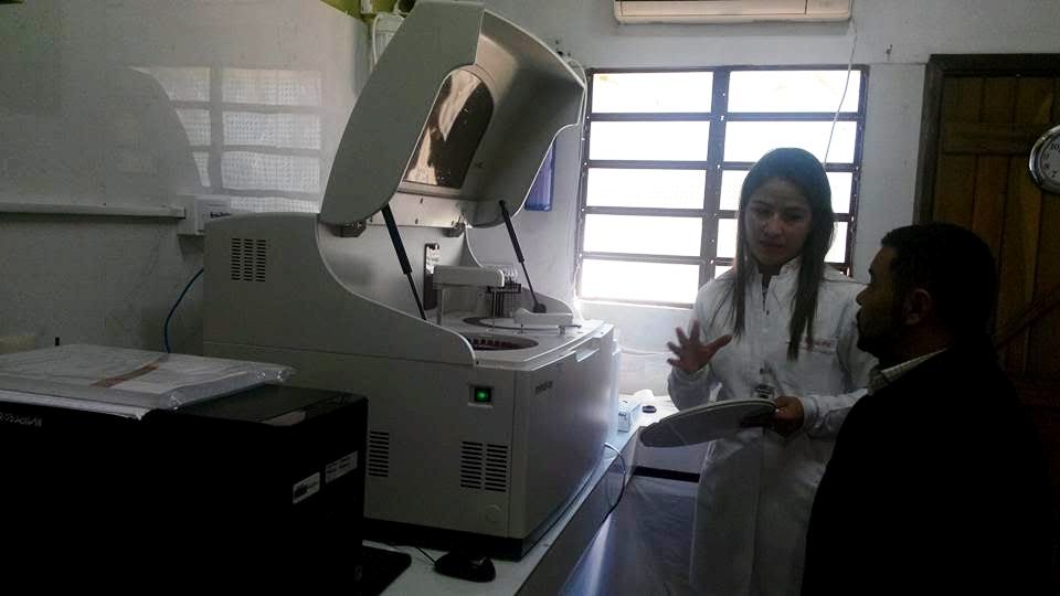 nuevos equipos en Laboratorio de Itakyry