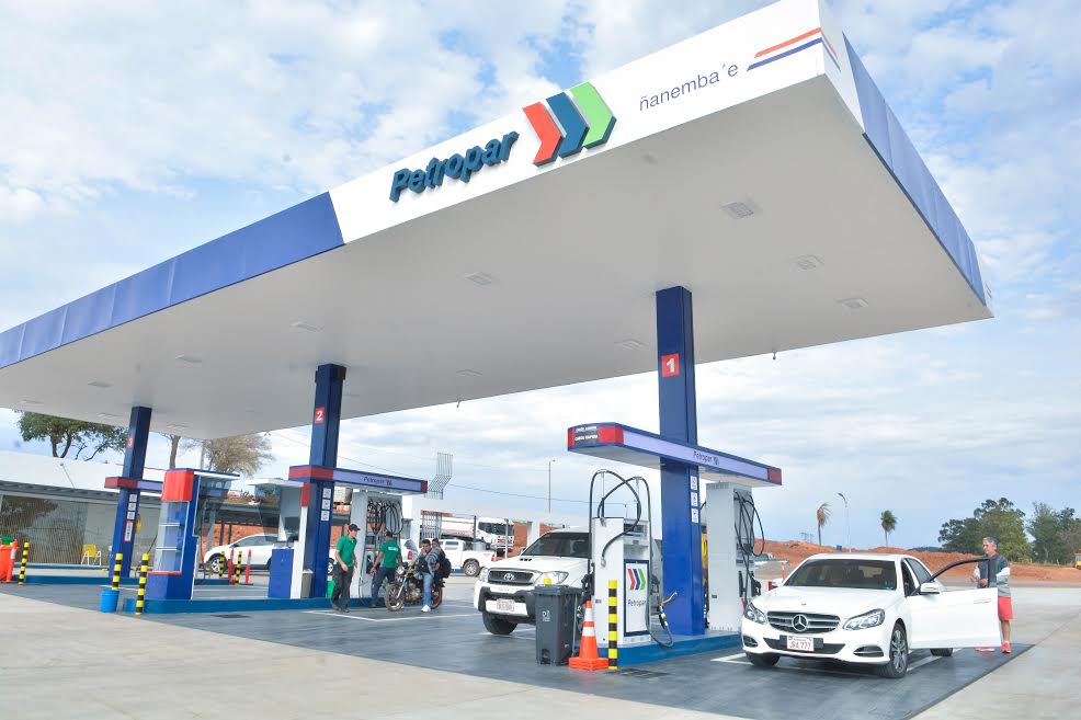 Petropar reajusta precios de sus combustibles, manteniendo los valores más accesibles del mercado
