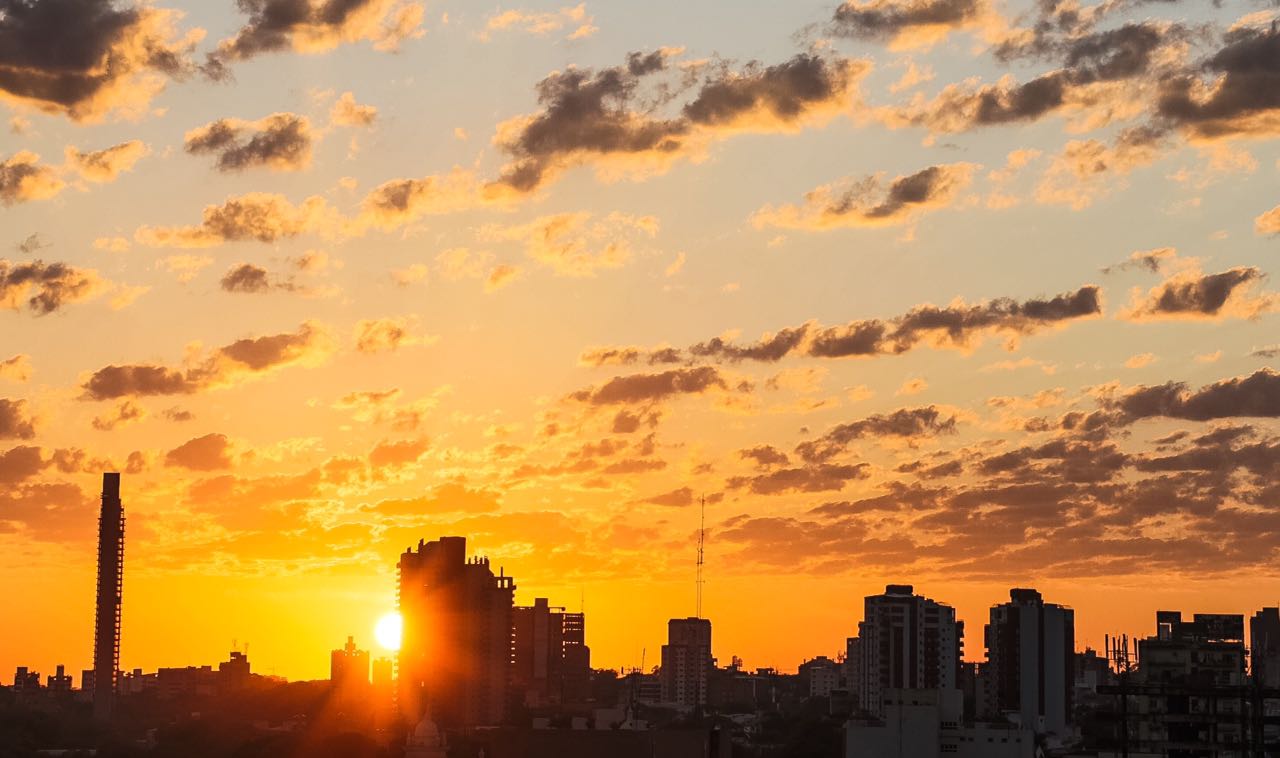 lindo-amanecer-en-asuncion-2