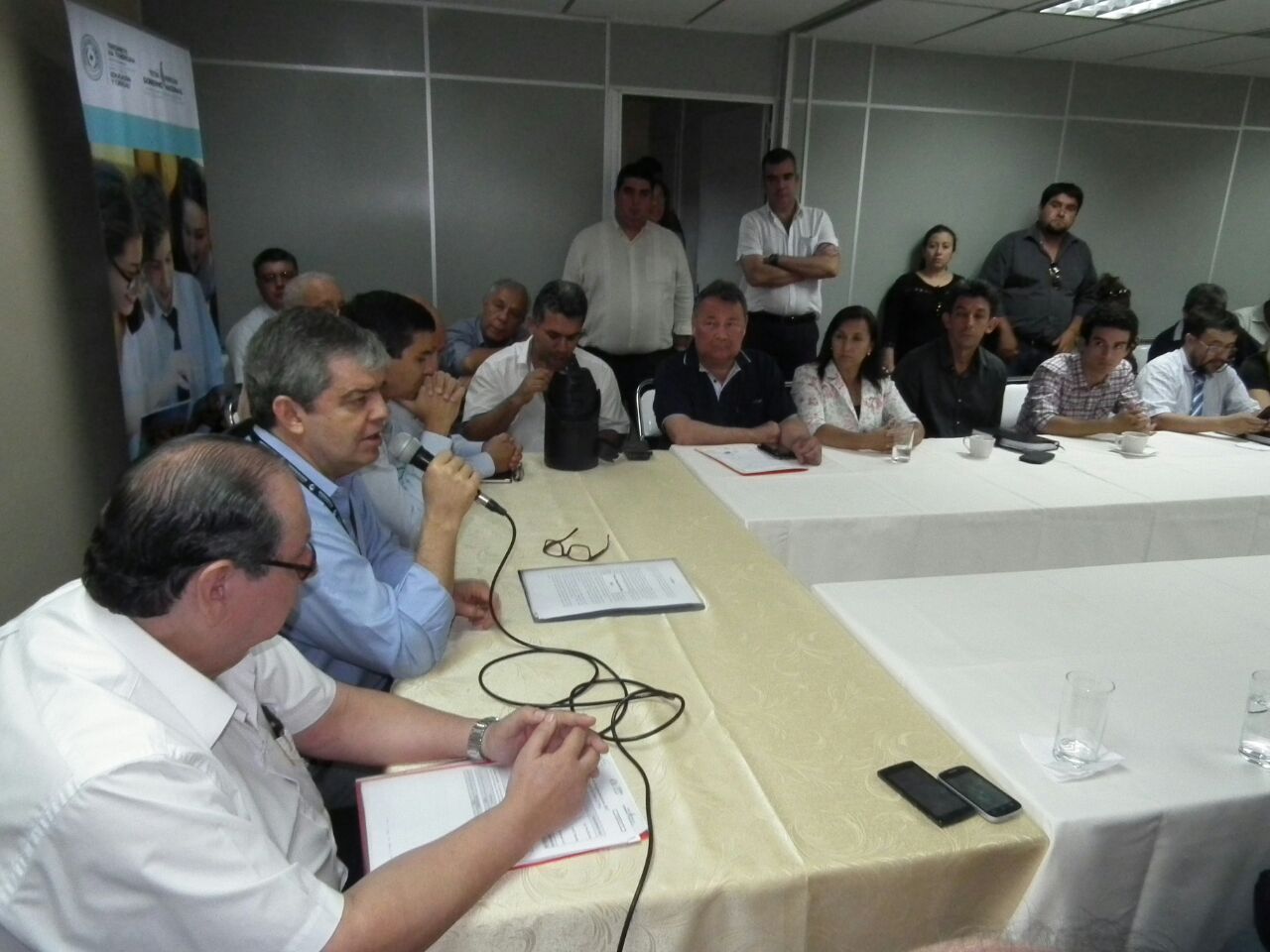 educación con gremios docentes 32