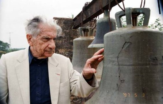 AUGUSTO ROA BASTOS