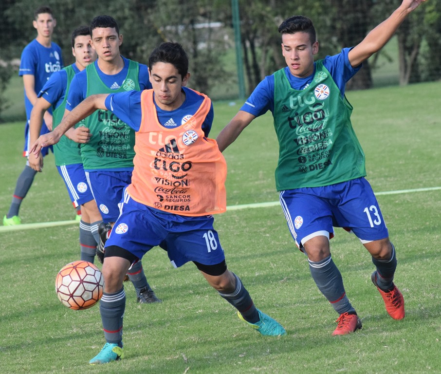 albirroja sub 15- entrenamiento