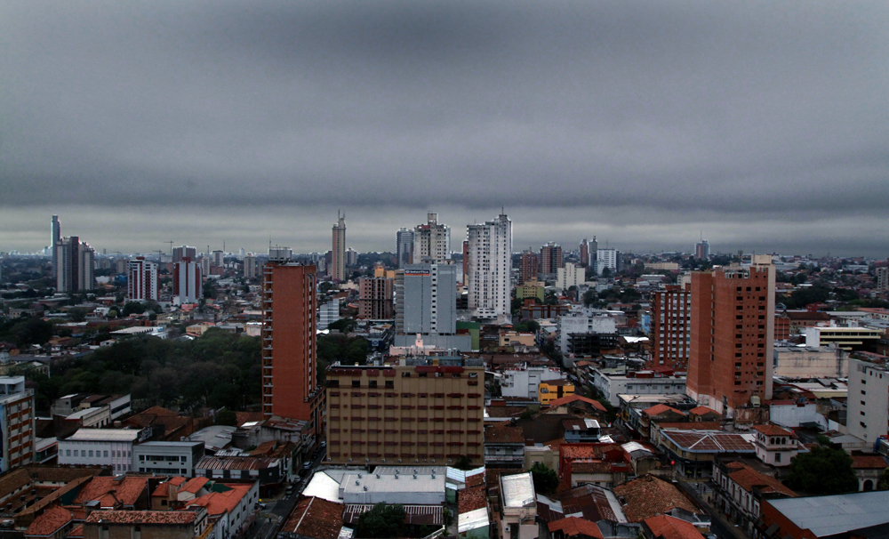clima nublado lluvia