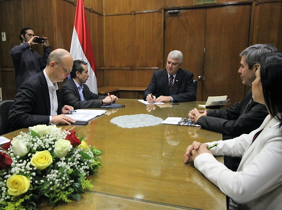 MOPC- Reunión BID