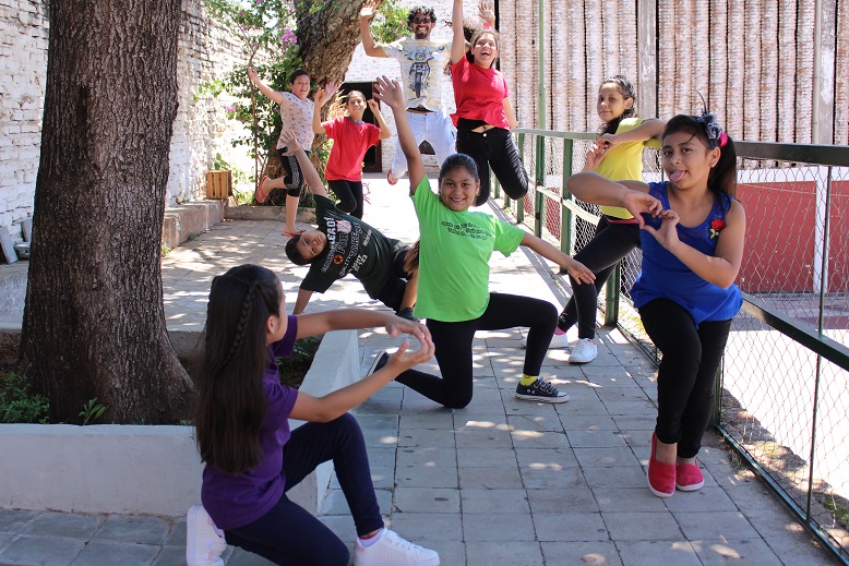 DANZA NIÑOS ADOLESCENTES NIÑAS