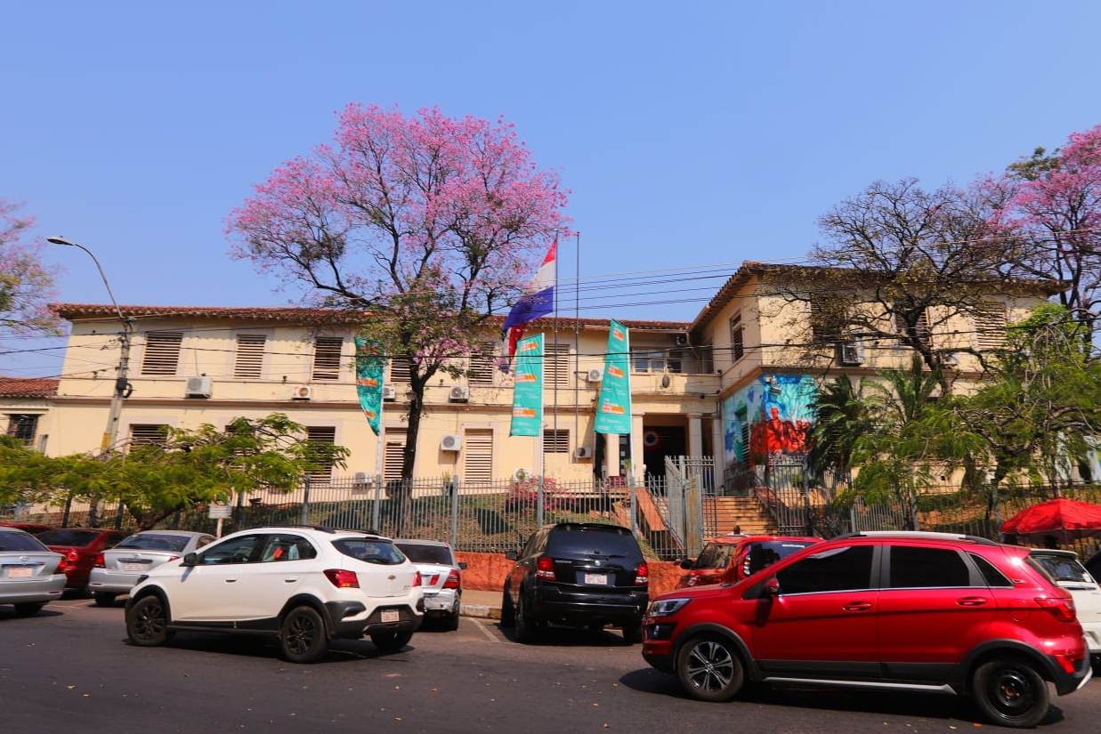 ministerio-de-salud-fachada