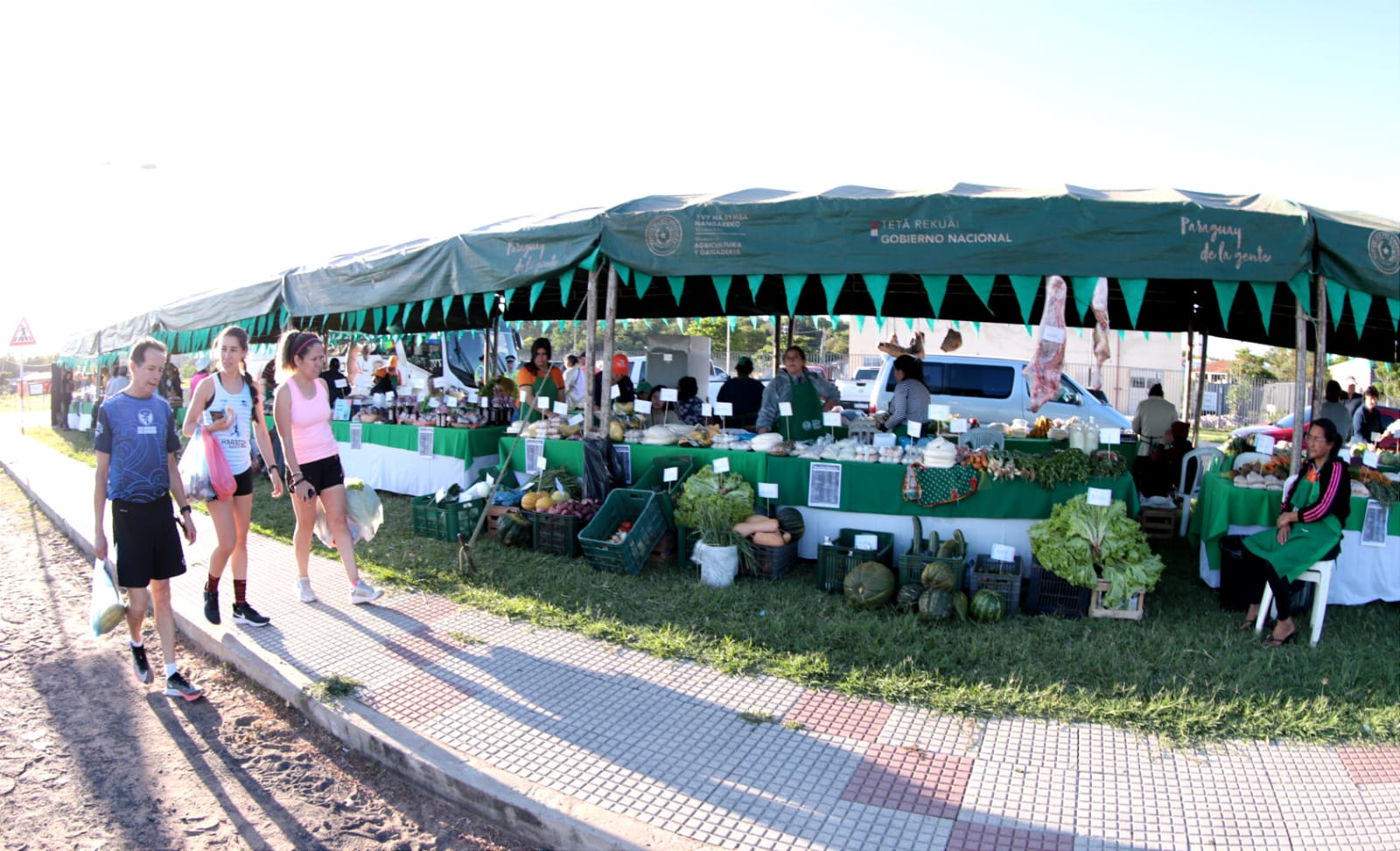 Feria – Costanera