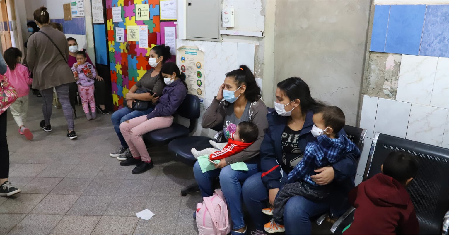 Cartera sanitaria alerta sobre aumento de consultas por virus respiratorios en servicios de salud