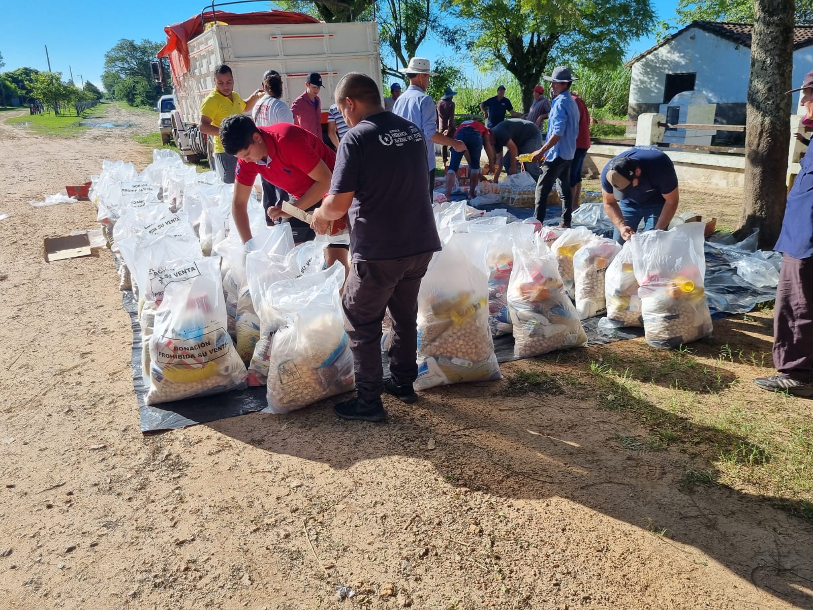 asistencia-itaipu- ñeembucu-damnificados