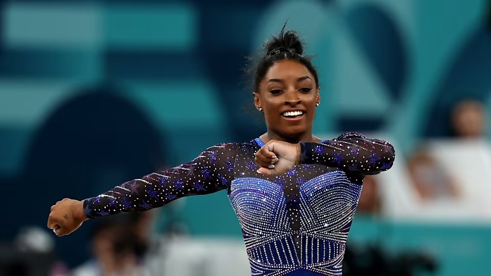 08.06 Biles 04