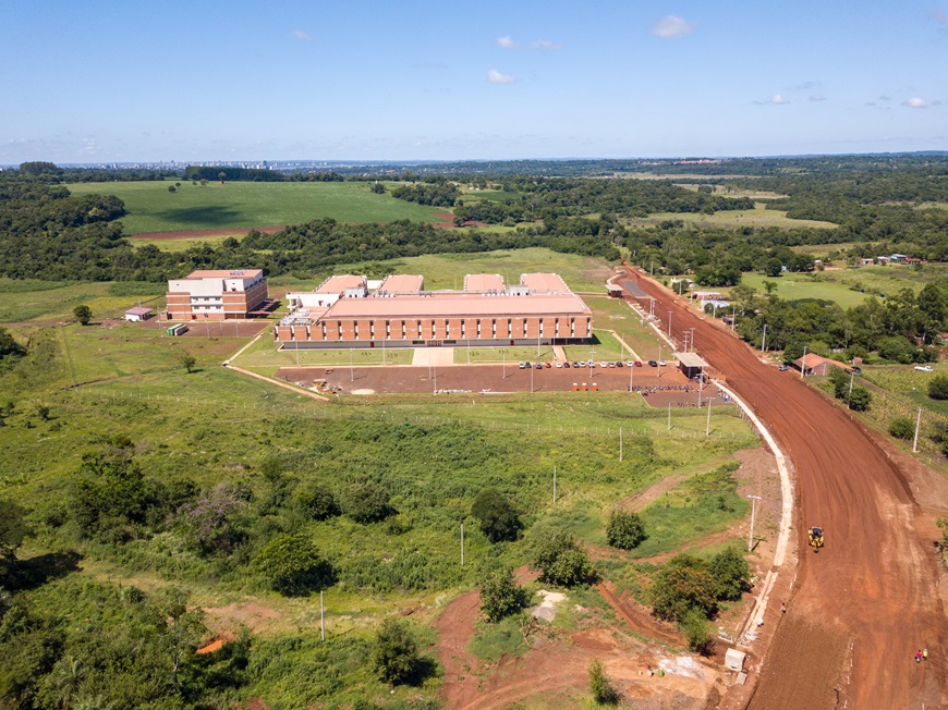 acceso al hospital de itapua