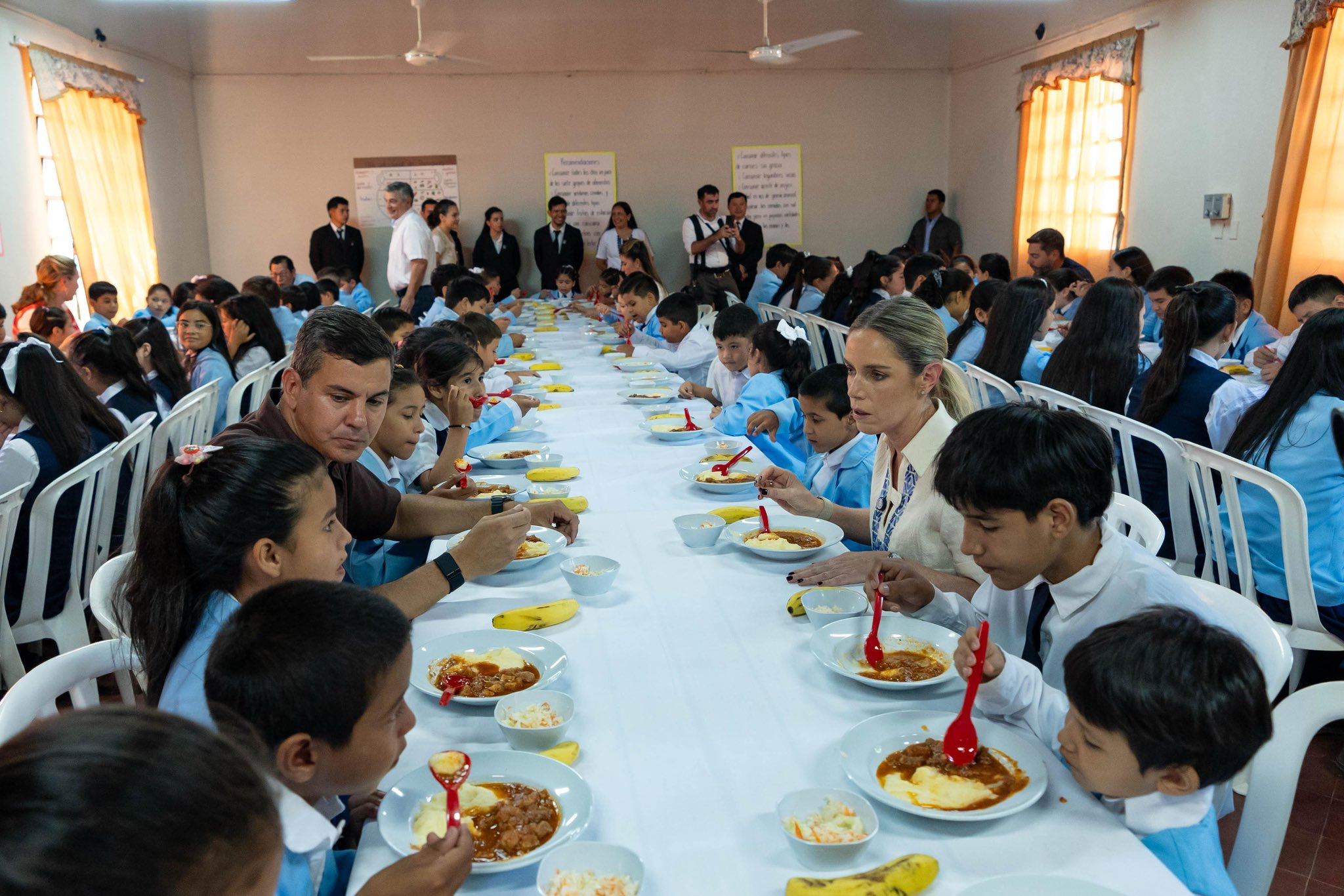 santiago-peña-leticia-ocampos-hambre-cero-almuerzo-escolar-alimentacion