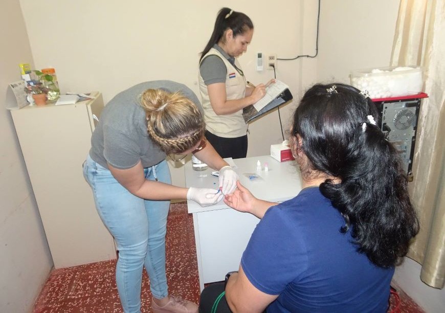 Salud Pública registró más de 300.000 atenciones en marzo, en 20 hospitales especializados del país