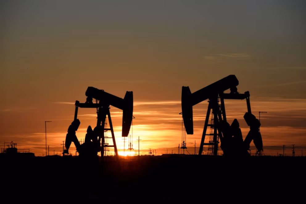 El precio del petróleo volvió a abrir al alza en plena escalada del conflicto en Medio Oriente