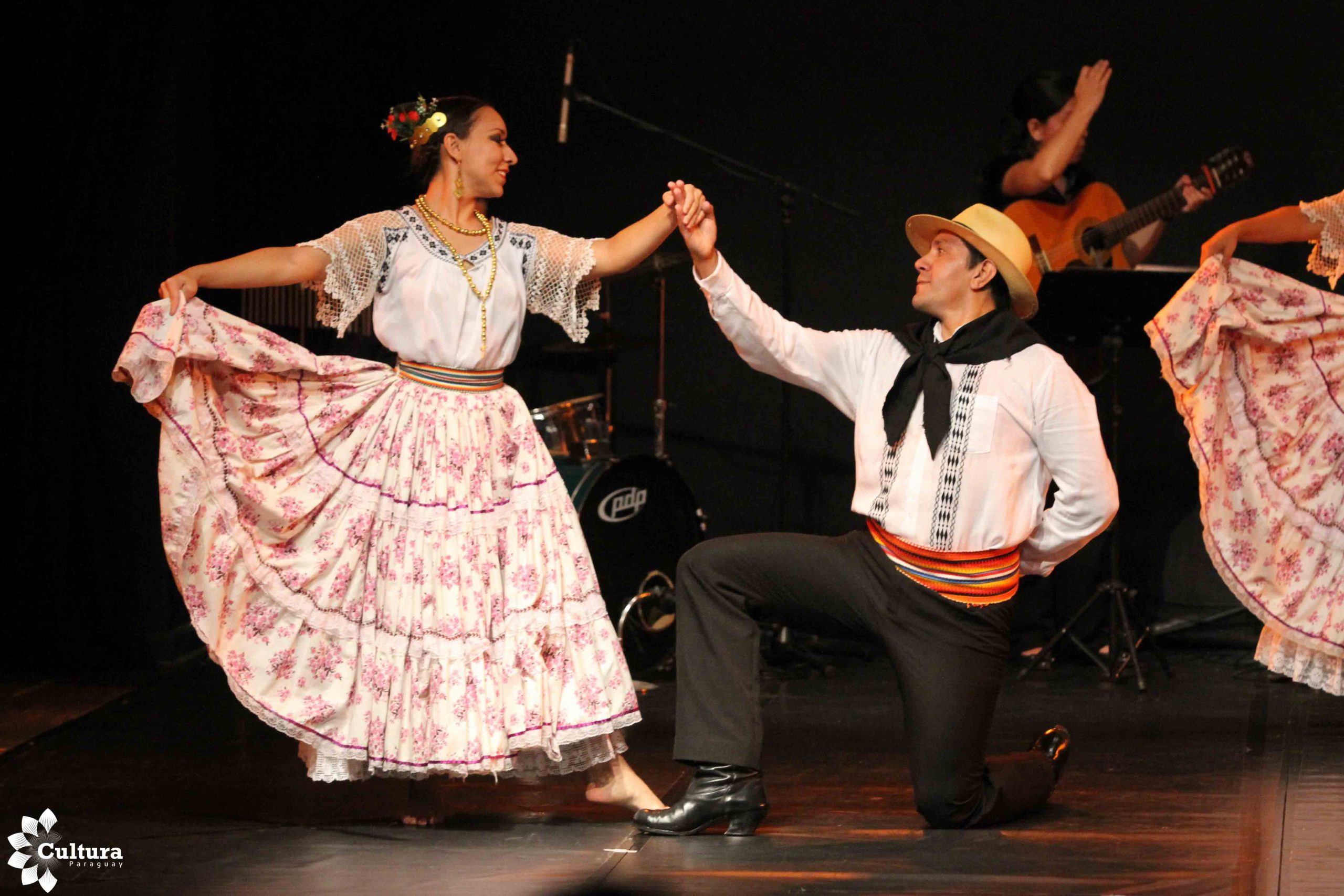 Invitan a jóvenes y adultos a participar en talleres gratuitos de danza