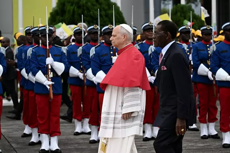 Las guerras ignoran el derecho internacional para “colonizar petróleo”, alerta el Papa