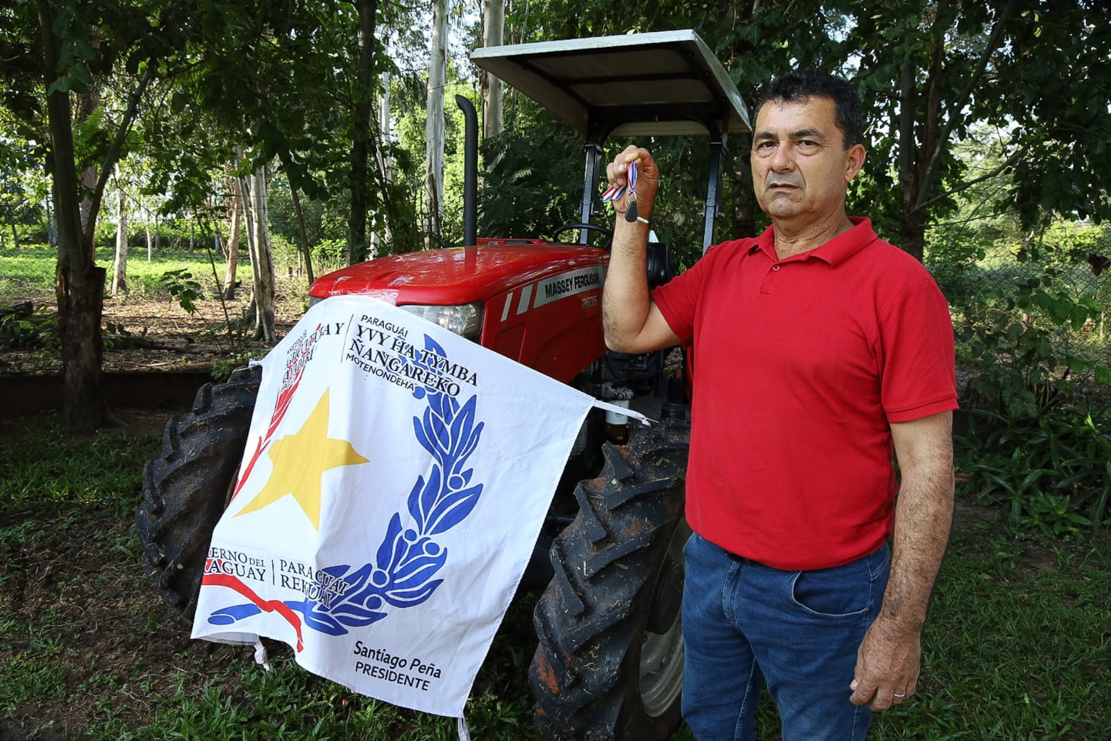 entregan tractor para la agricultura familiar gral aquino
