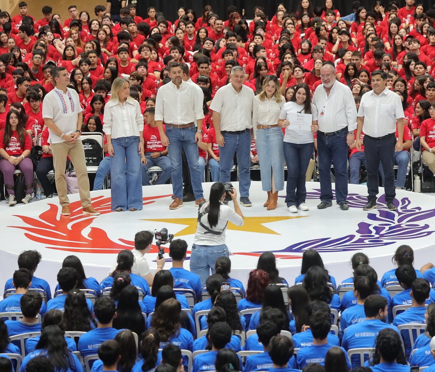 Gobierno entregará certificados de adjudicación de becas universitarias a más de 7.500 jóvenes seleccionados