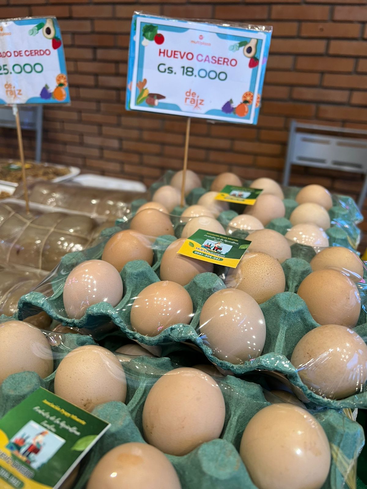 Pequeños productores de Central y Cordillera ofertan productos de la finca familiar en el Multiplaza