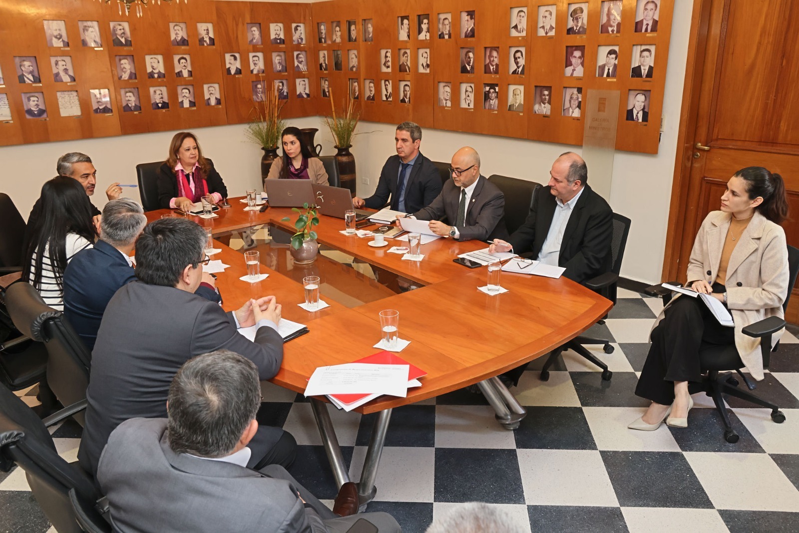 reuniones-oee-pgn27-mef-institucionesdelestado-gobiernodelparaguay