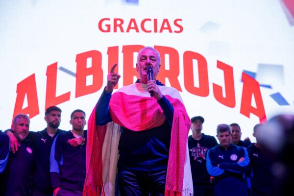albirroja-retorno-mundial-2026-gracias-albirroja-gustavo-alfaro