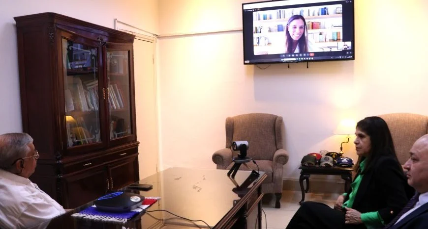 reunion virtual ministro de salud y gerente fondo mundial